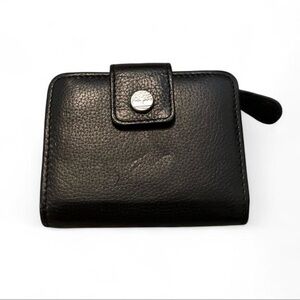 Timberland Women’s Leather RFID Small Indexer Wallet Billfold Black Snap Closure